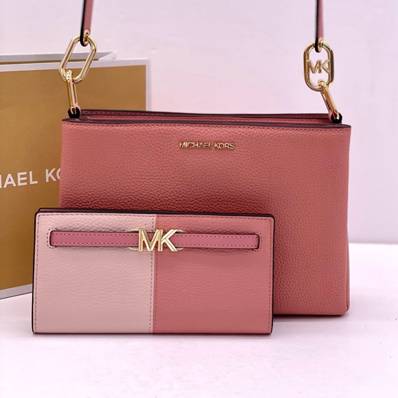 Michael Kors Trisha Medium Triple Compartment Crossbody and Wallet Set